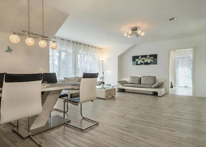 Familien-Apartment 1